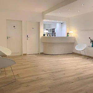 Francais 3*, Luxemburg Luxemburg