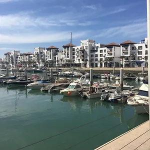 احجز هنا